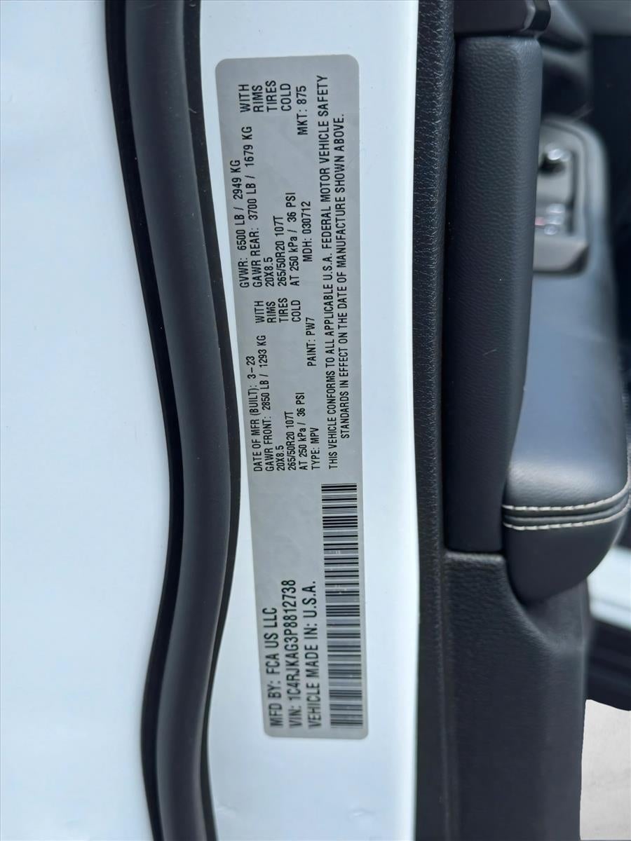 2023 Jeep Grand Cherokee L Altitude 4x4