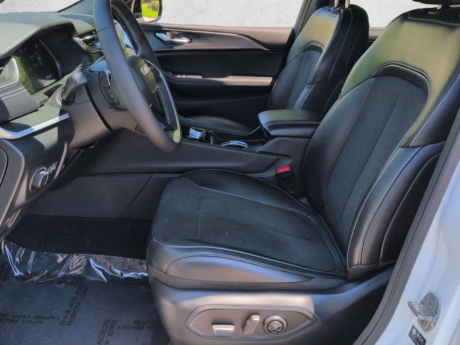 2025 Jeep Grand Cherokee L Altitude X 4x4