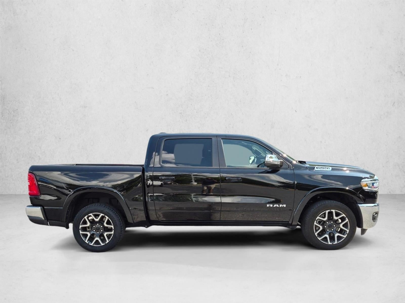 2025 RAM 1500 Laramie Crew Cab 4x4 5'7" Box