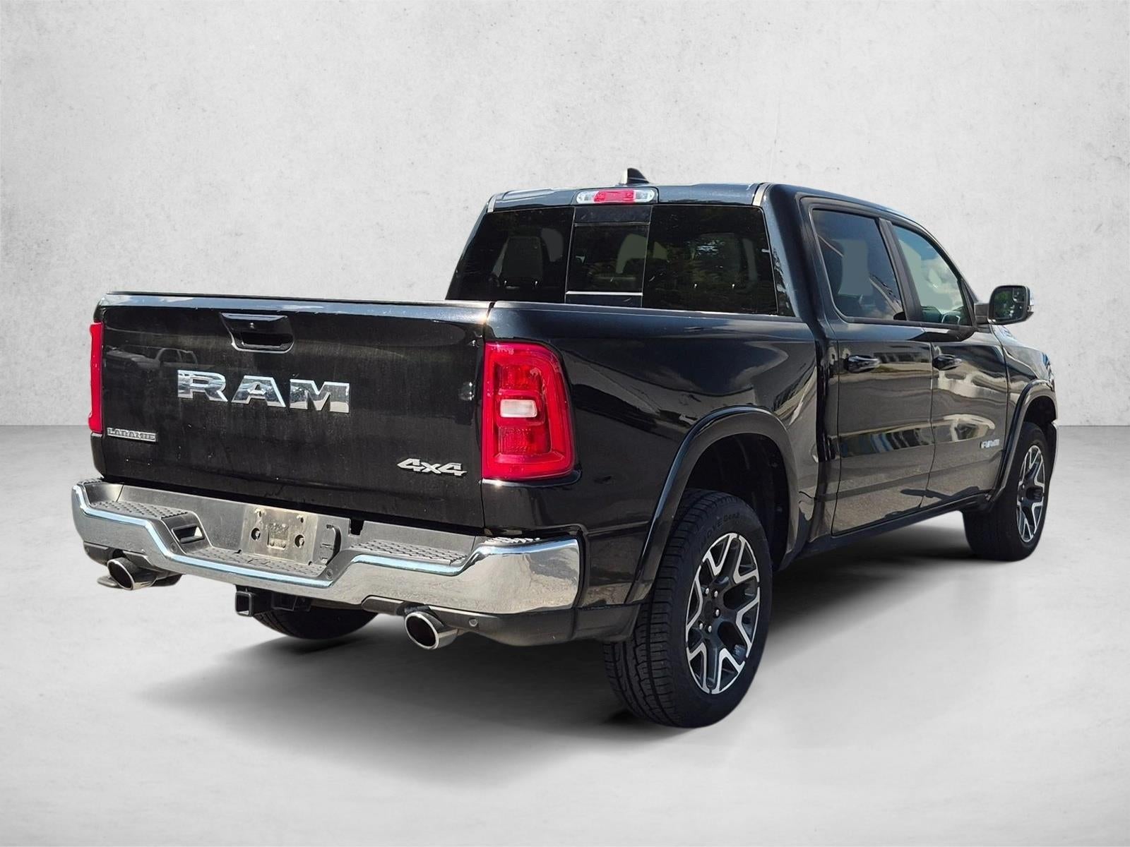 2025 RAM 1500 Laramie Crew Cab 4x4 5'7" Box