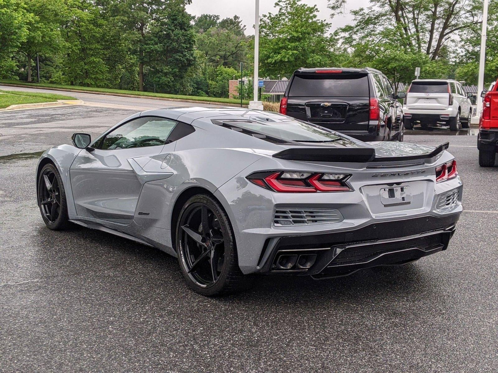 2025 Chevrolet Corvette E-Ray 1LZ