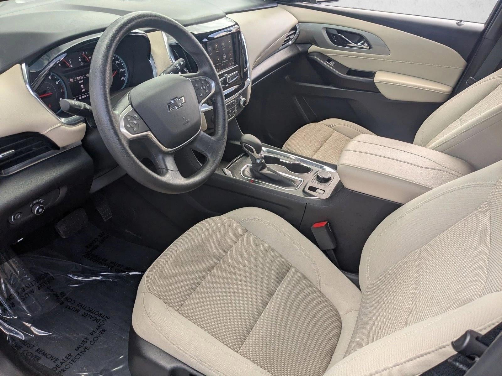 2023 Chevrolet Traverse LS