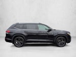 2022 Volkswagen Atlas 3.6L V6 SEL R-Line
