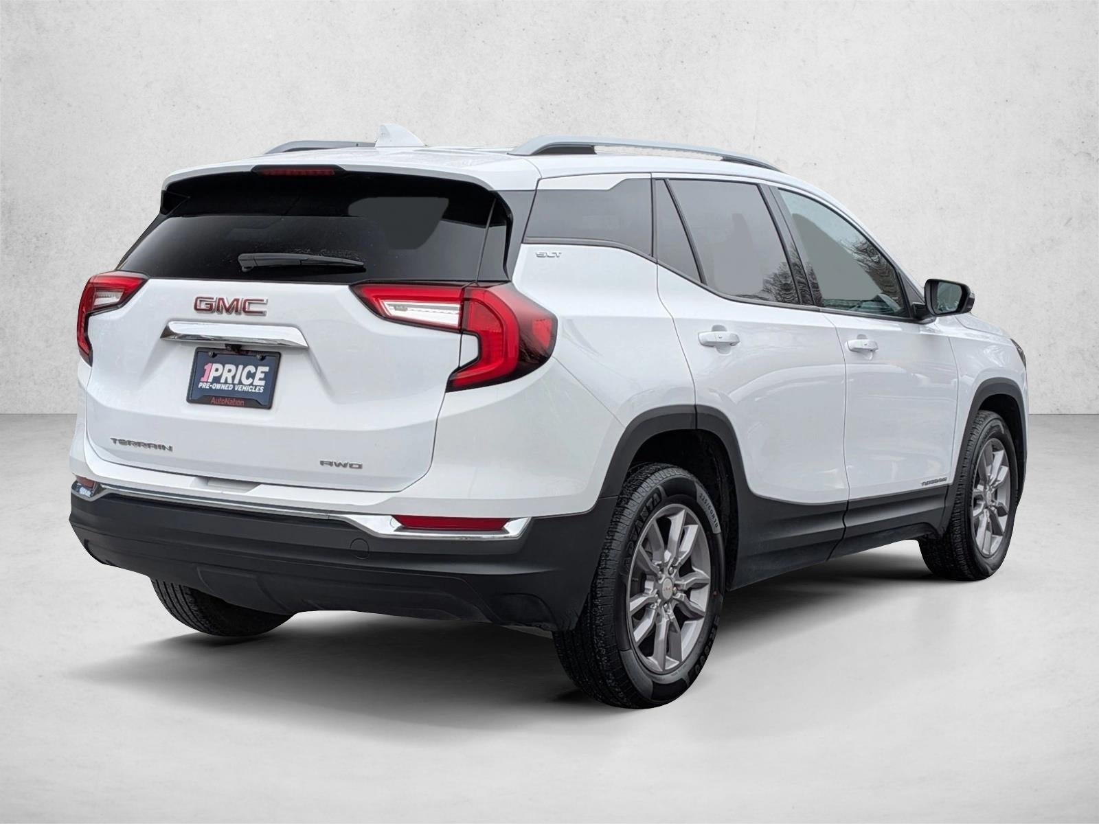 2024 GMC Terrain SLT