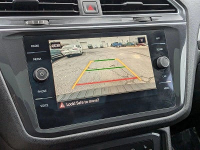 2022 Volkswagen Tiguan SE R-Line Black