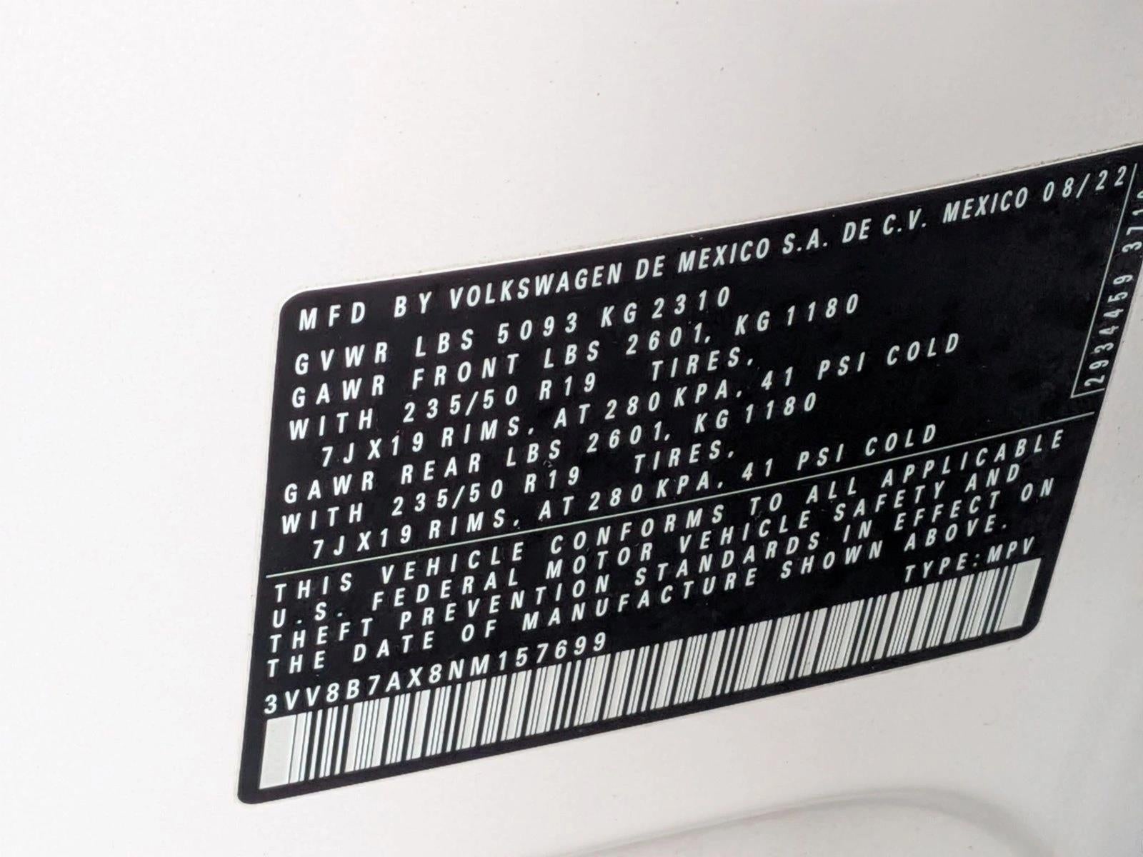 2022 Volkswagen Tiguan SE R-Line Black