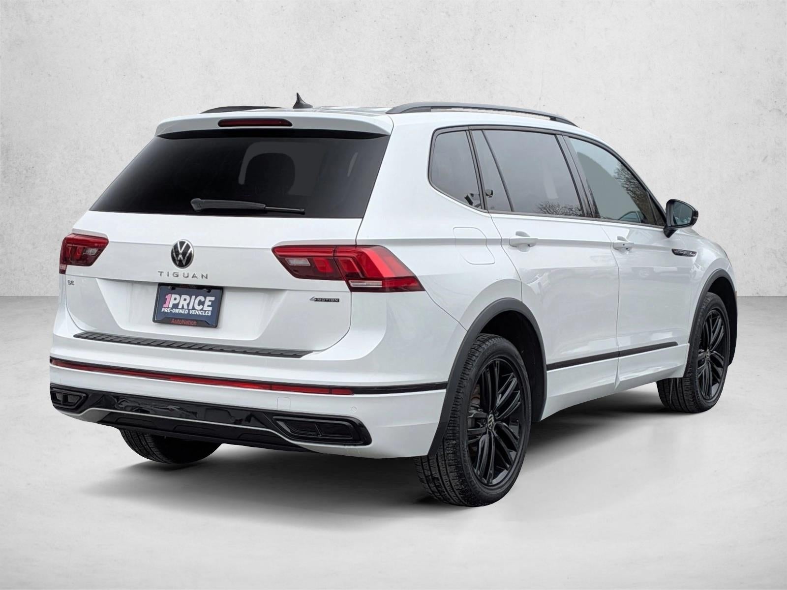2022 Volkswagen Tiguan SE R-Line Black