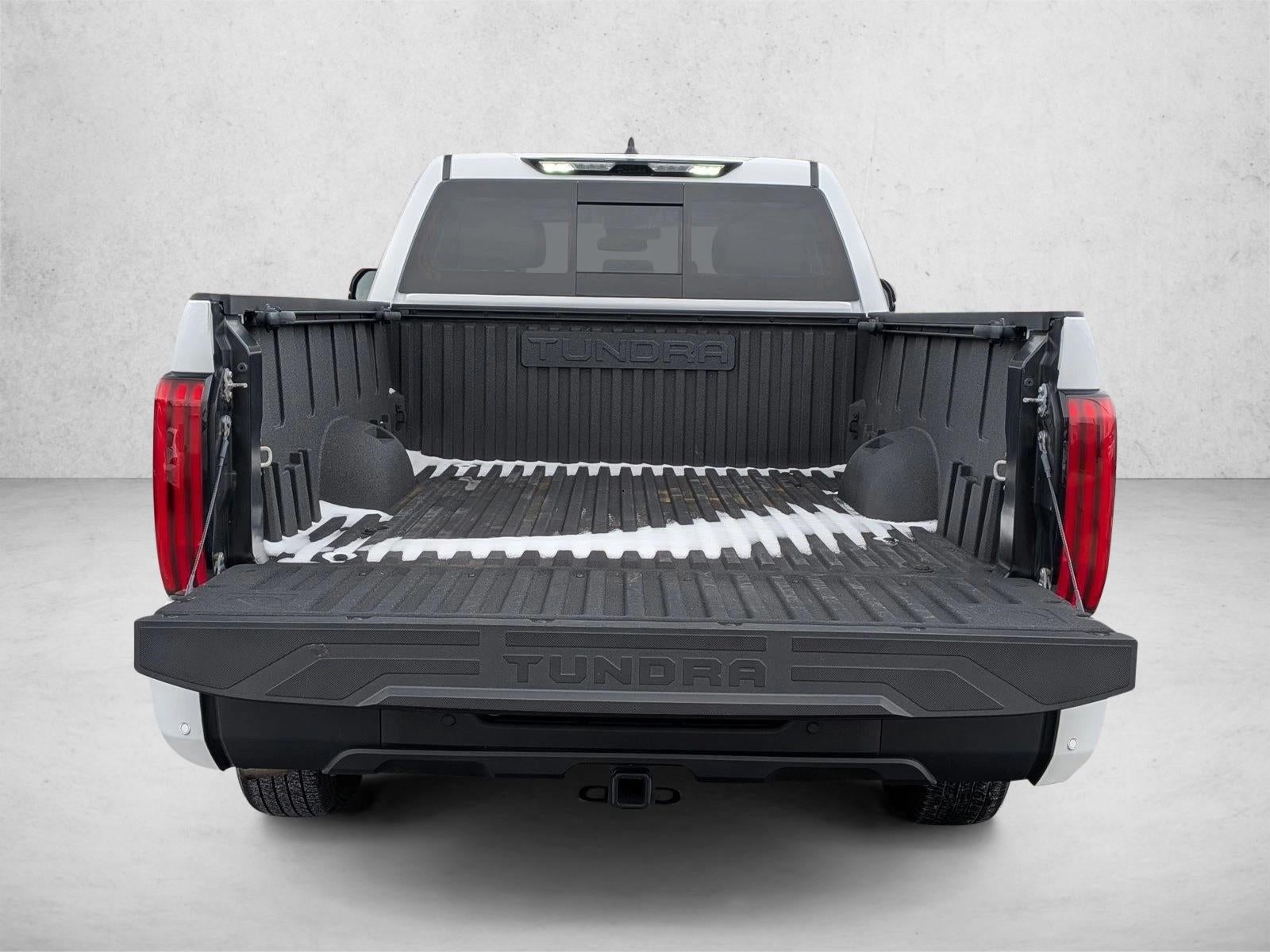 2022 Toyota Tundra 2WD SR5