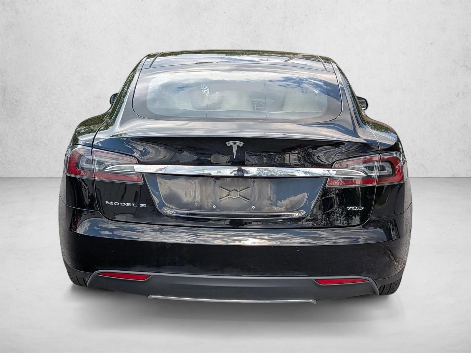2015 Tesla Model S 70D