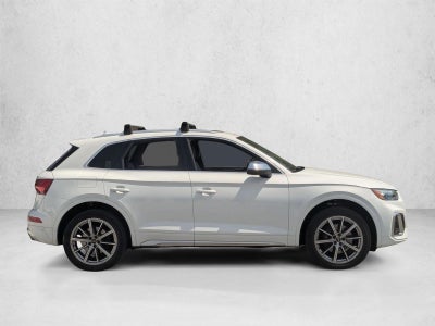 2022 Audi SQ5 Premium Plus