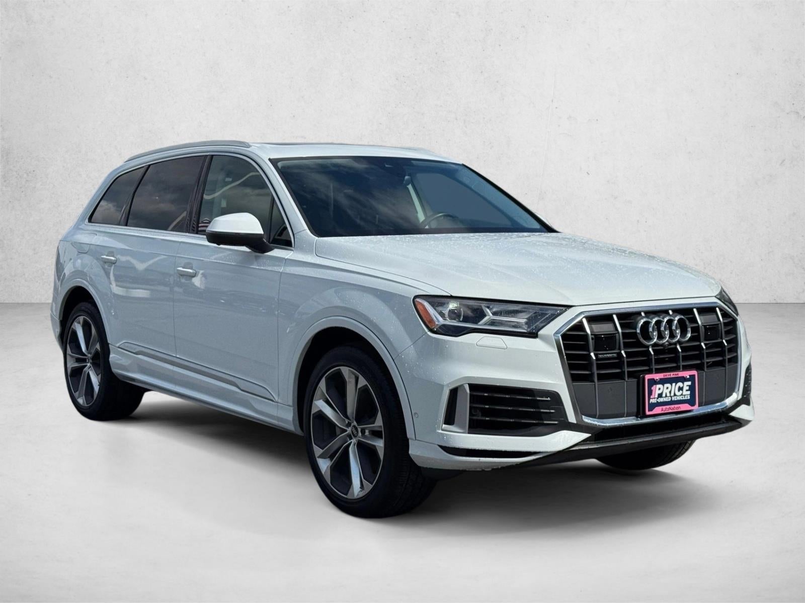 2022 Audi Q7 Premium Plus