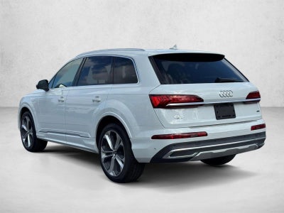 2022 Audi Q7 Premium Plus