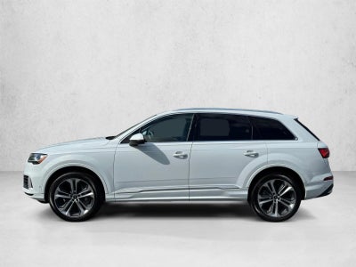 2022 Audi Q7 Premium Plus
