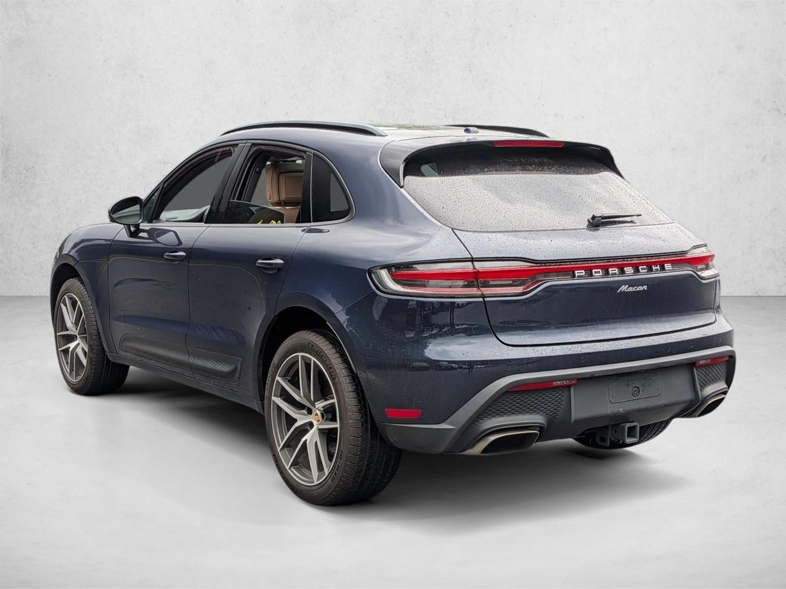 2023 Porsche Macan Base