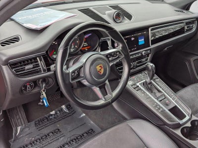 2020 Porsche Macan Base