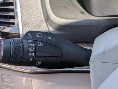 2023 Volvo XC90 B5 Plus