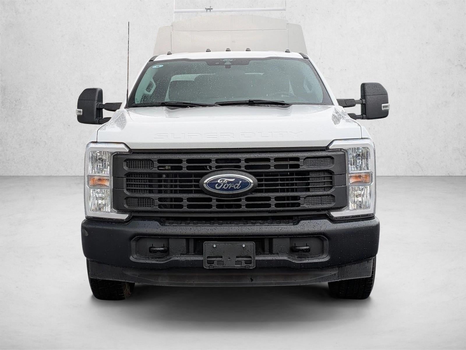 2024 Ford Super Duty F-350 SRW XL