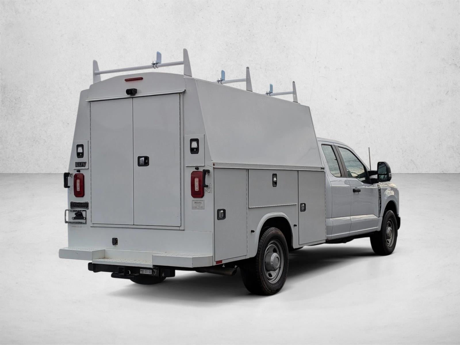 2024 Ford Super Duty F-350 SRW XL