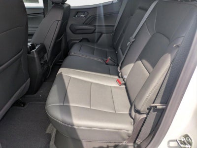 2025 Chevrolet Colorado WT/LT