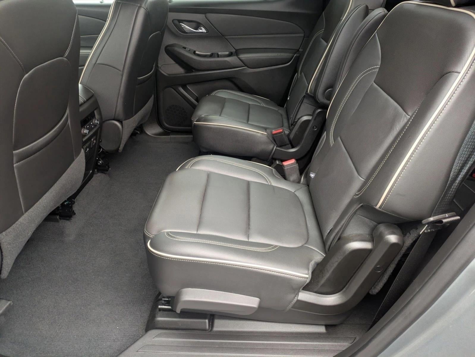 2024 Chevrolet Traverse Limited Premier