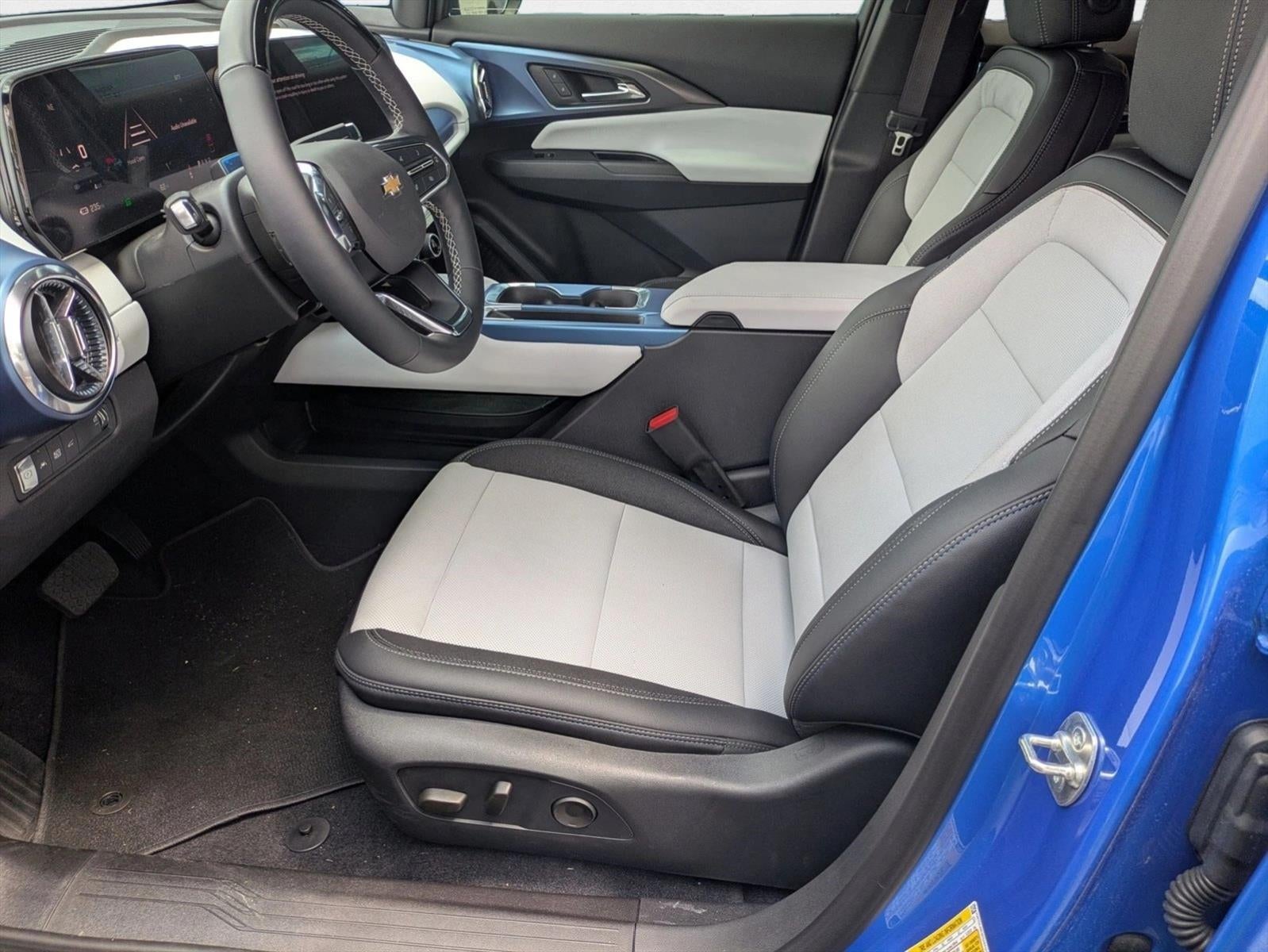 2024 Chevrolet Equinox EV 2LT