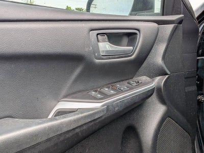 2017 Toyota Camry XLE