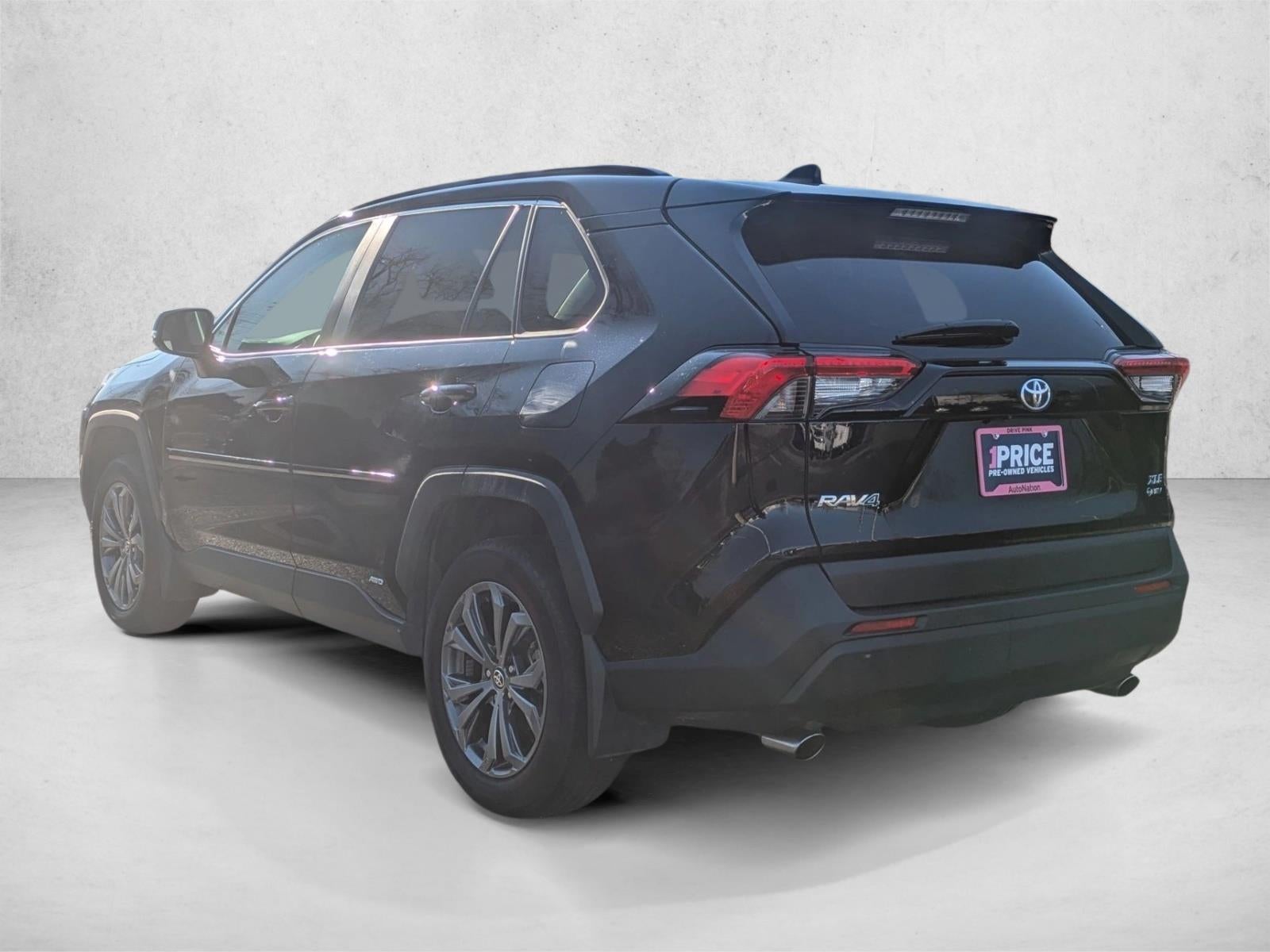 2025 Toyota RAV4 Hybrid XLE Premium