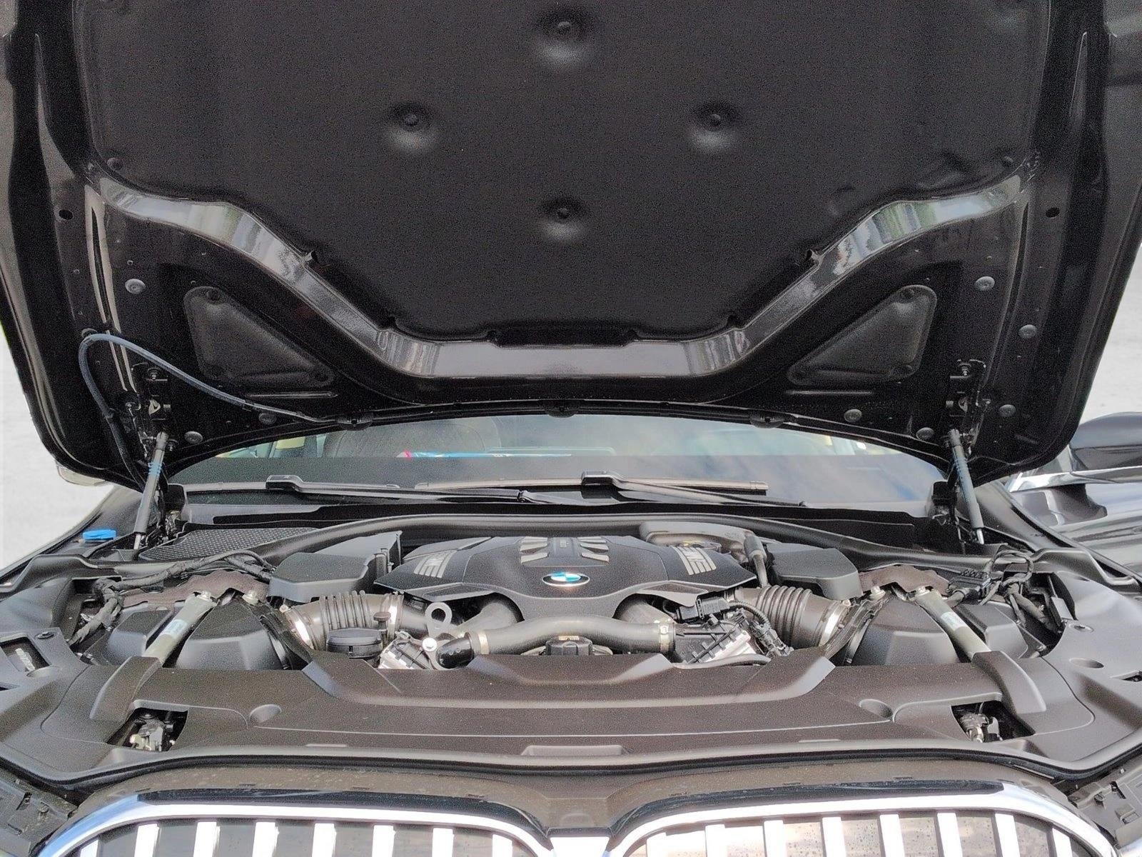 2022 BMW 750 i xDrive