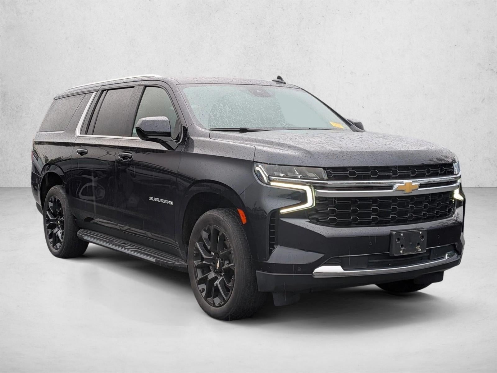 2023 Chevrolet Suburban LS