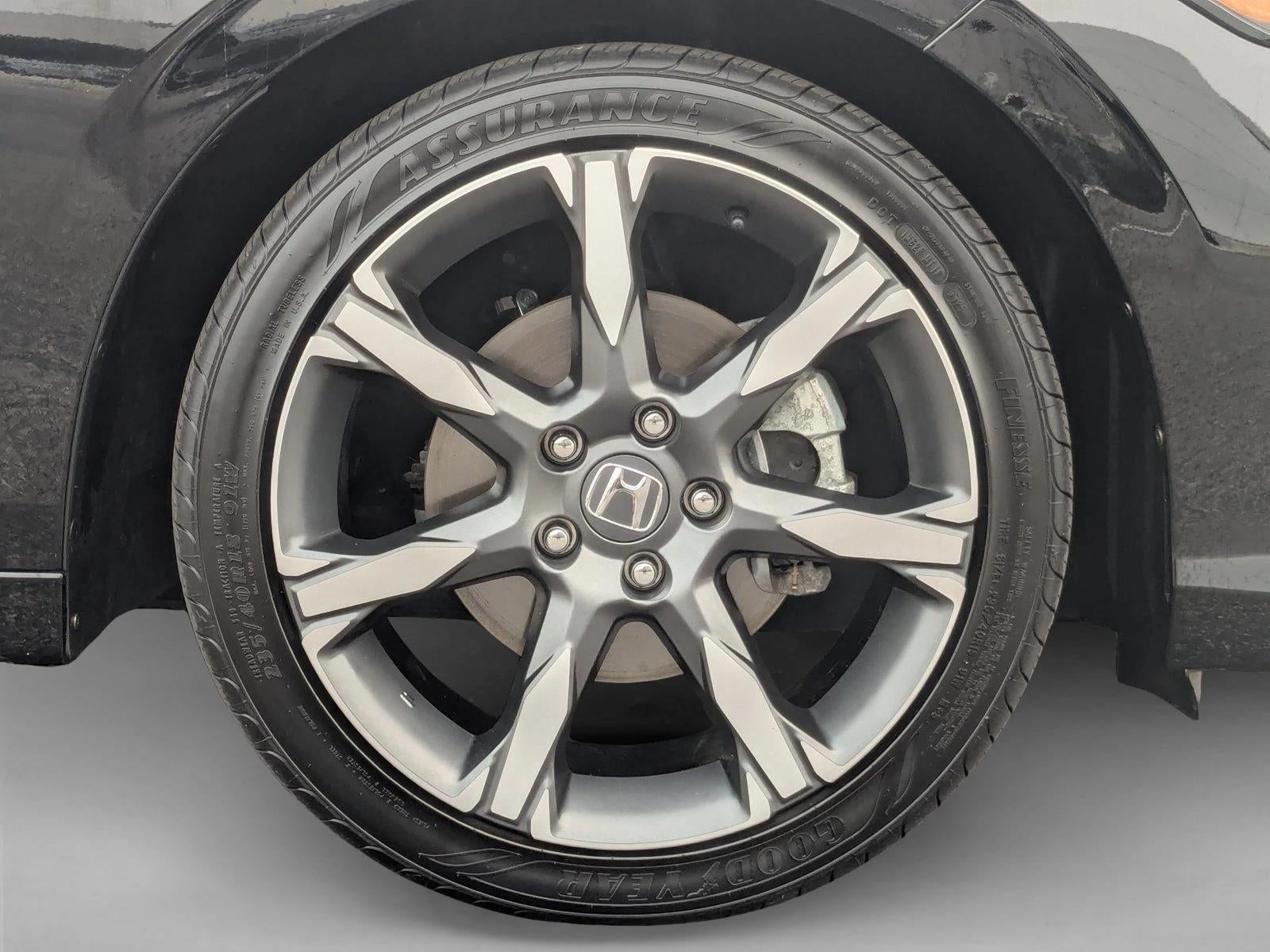 2026 Honda Civic Hatchback Hybrid Sport Touring CVT