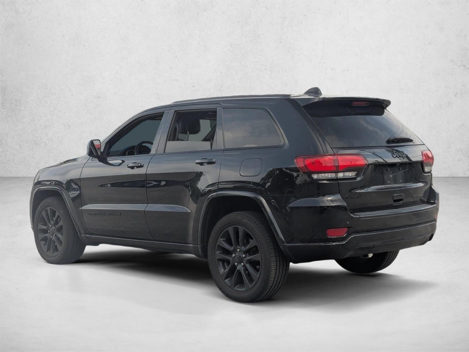 2018 Jeep Grand Cherokee Altitude 4x4 *Ltd Avail*