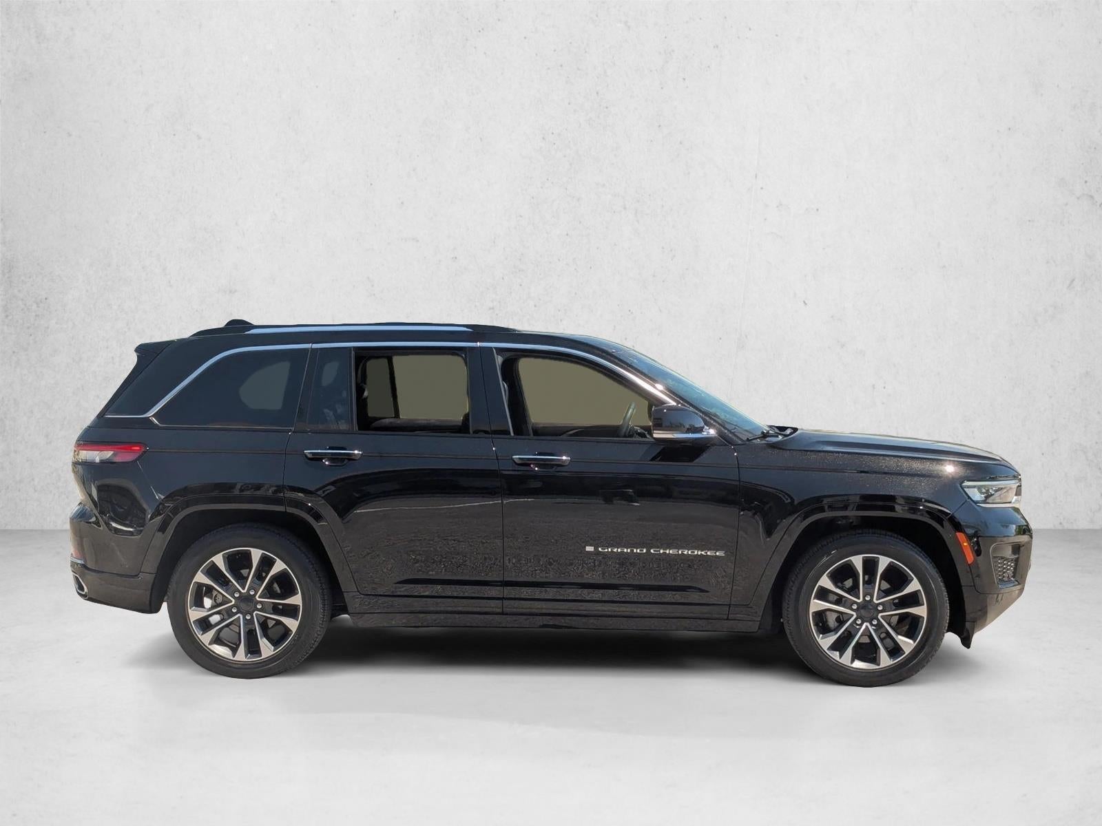 2023 Jeep Grand Cherokee Overland 4x4