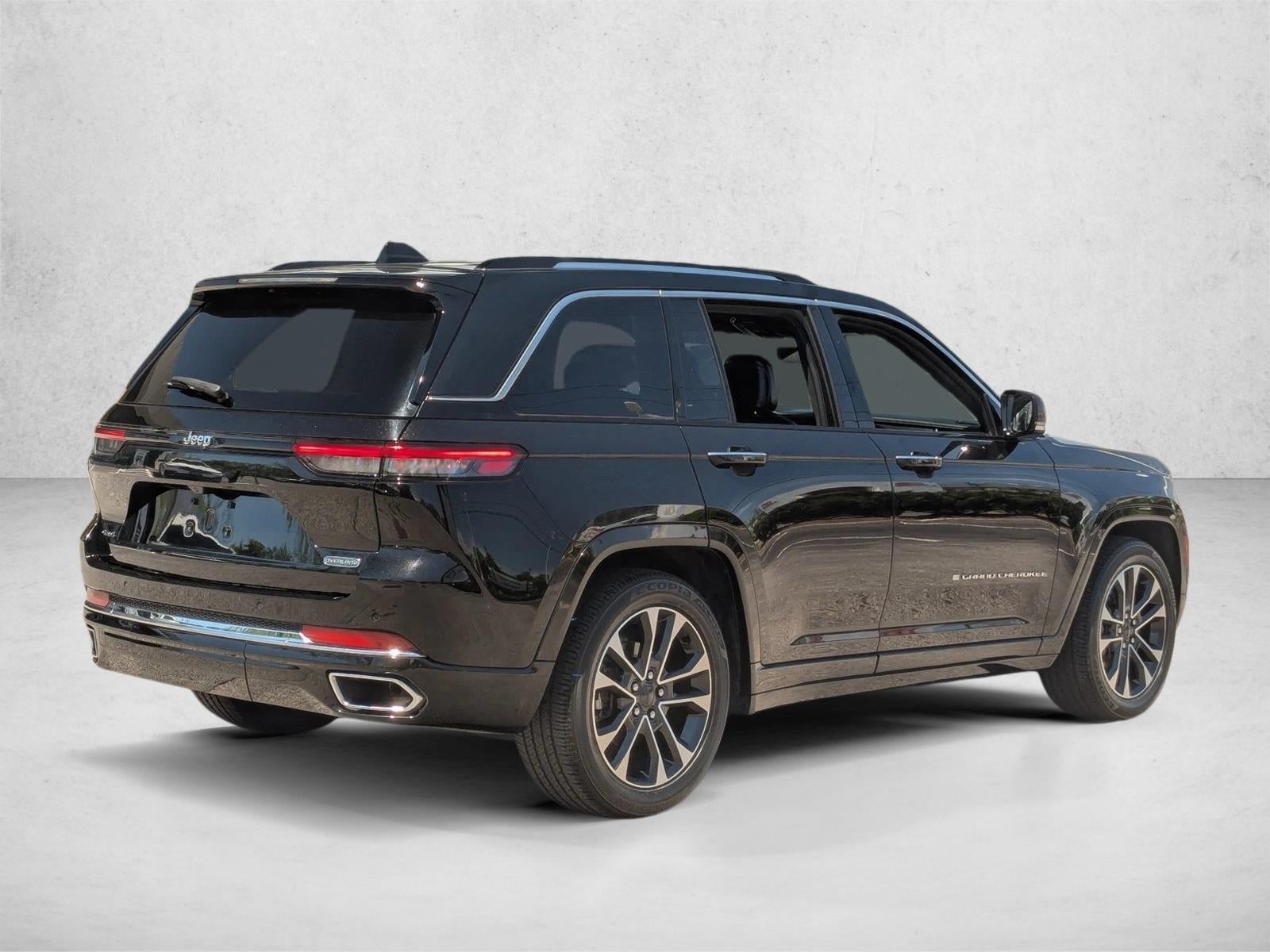 2023 Jeep Grand Cherokee Overland 4x4