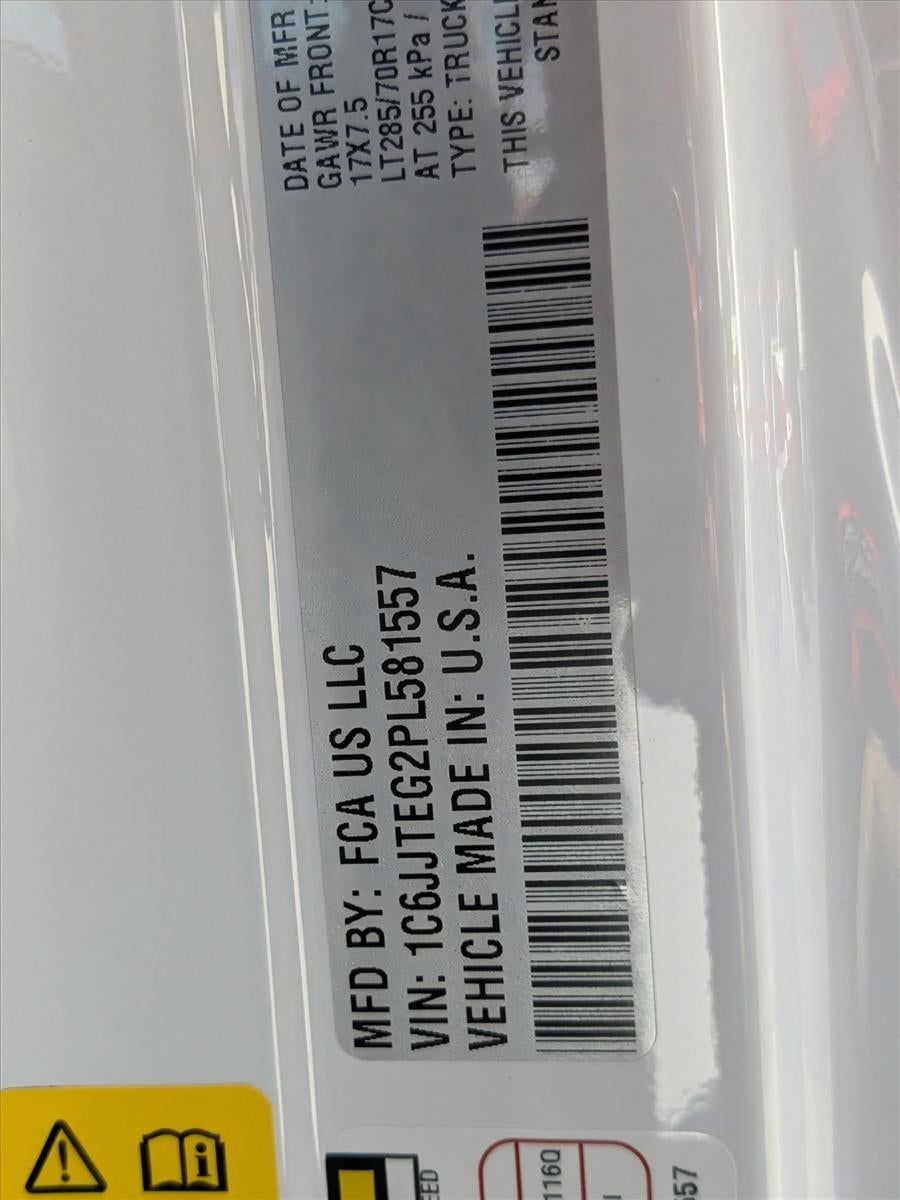 2023 Jeep Gladiator Mojave 4x4