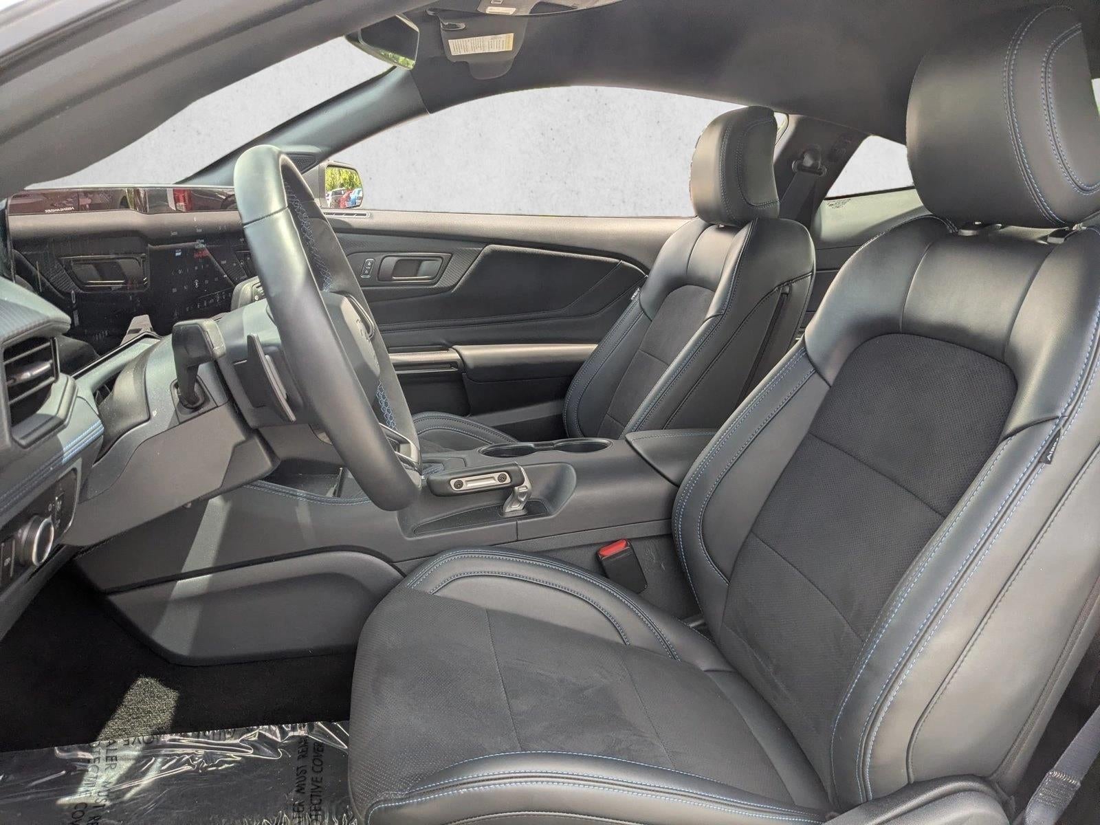 2025 Ford Mustang Dark Horse Fastback