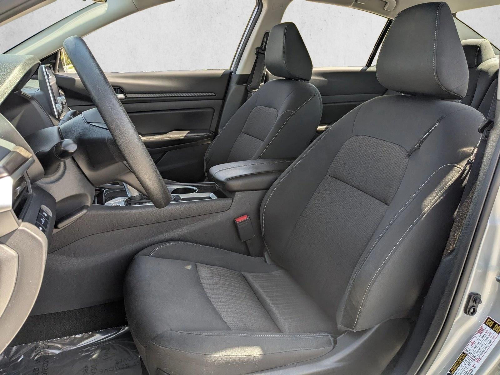 2024 Nissan Altima 2.5 SV Sedan