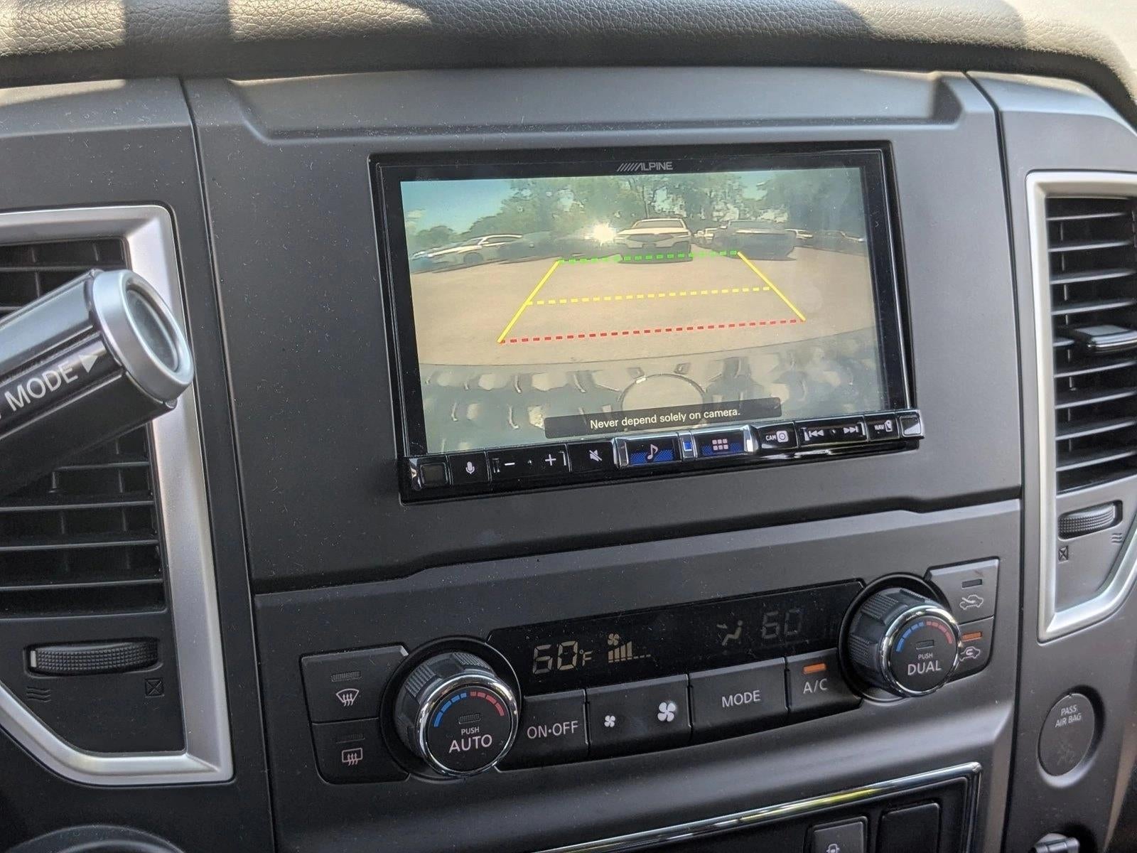 2019 Nissan Titan 4x4 Crew Cab SV