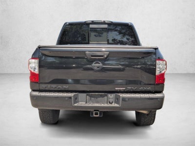 2019 Nissan Titan 4x4 Crew Cab SV