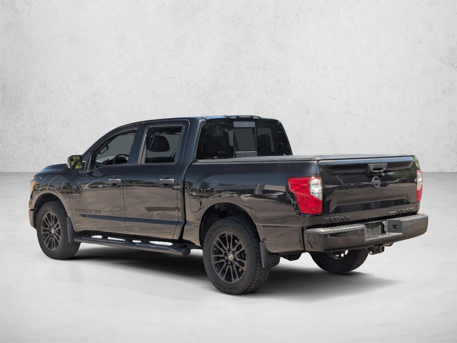 2019 Nissan Titan 4x4 Crew Cab SV