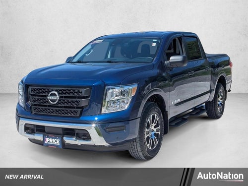 2024 Nissan Titan 4x4 Crew Cab SV