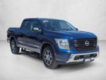 2024 Nissan Titan 4x4 Crew Cab SV