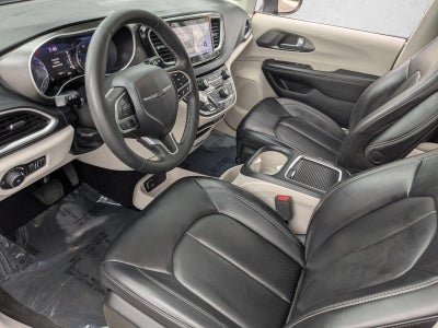 2023 Chrysler Pacifica Touring L FWD