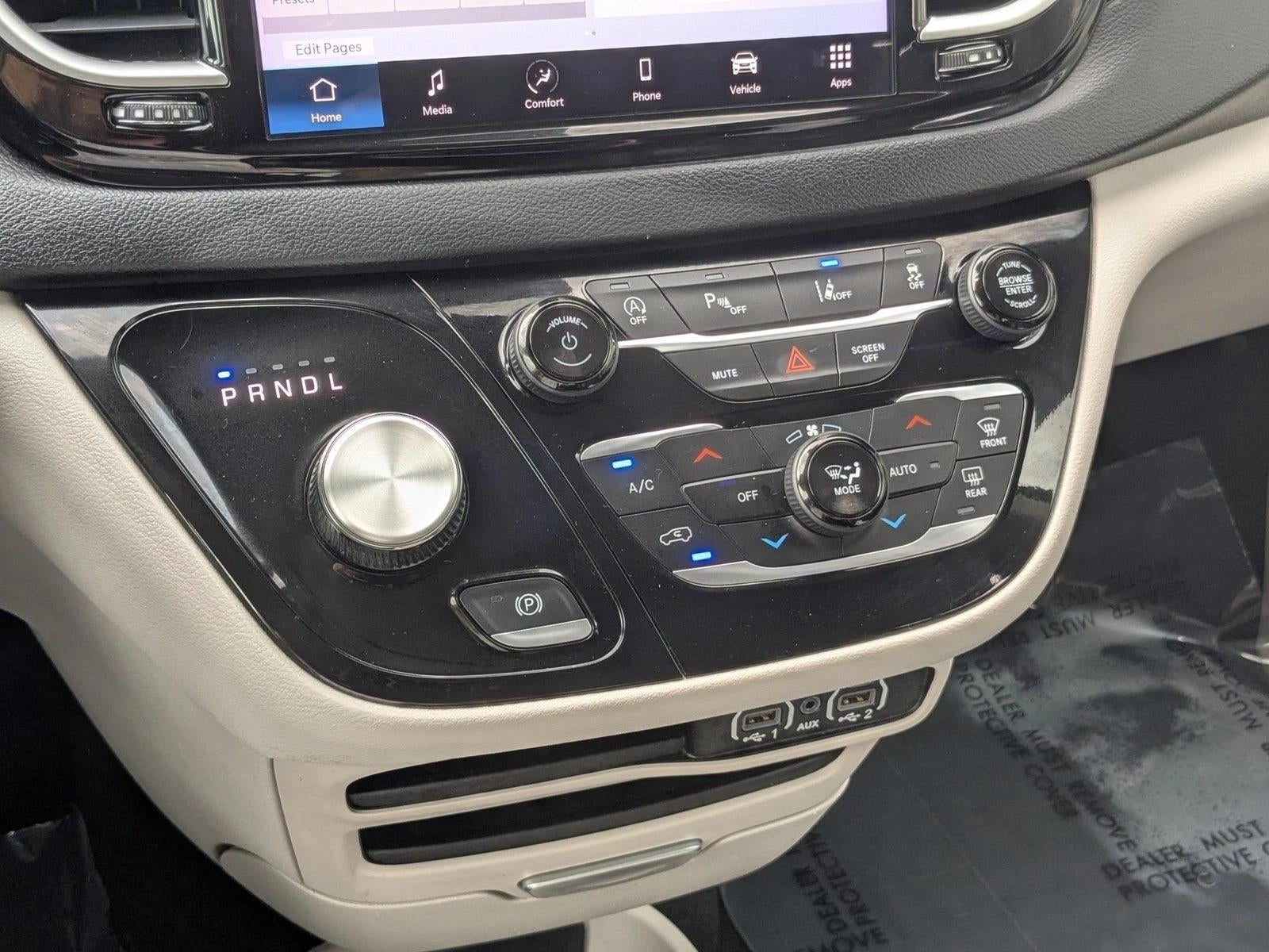 2023 Chrysler Pacifica Touring L FWD