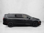 2023 Chrysler Pacifica Touring L FWD