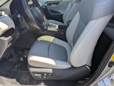 2019 Toyota RAV4 Hybrid Limited AWD (Natl)