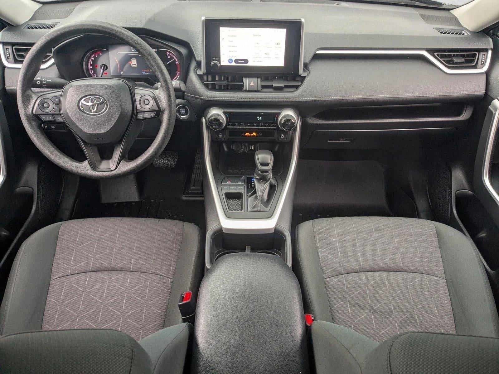 2024 Toyota RAV4 XLE FWD (GS)