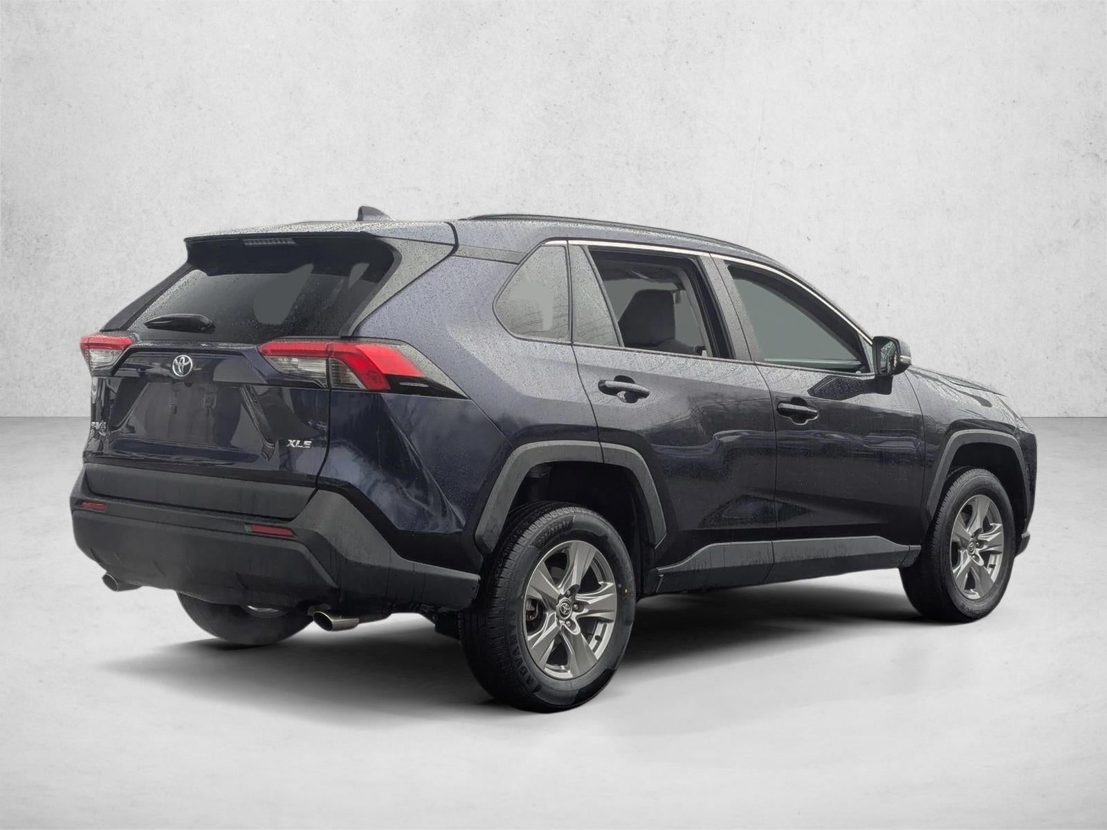 2024 Toyota RAV4 XLE FWD (GS)