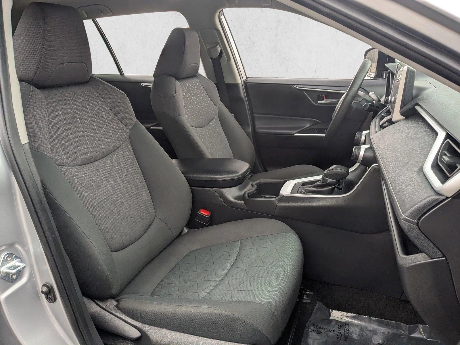 2024 Toyota RAV4 XLE FWD (GS)