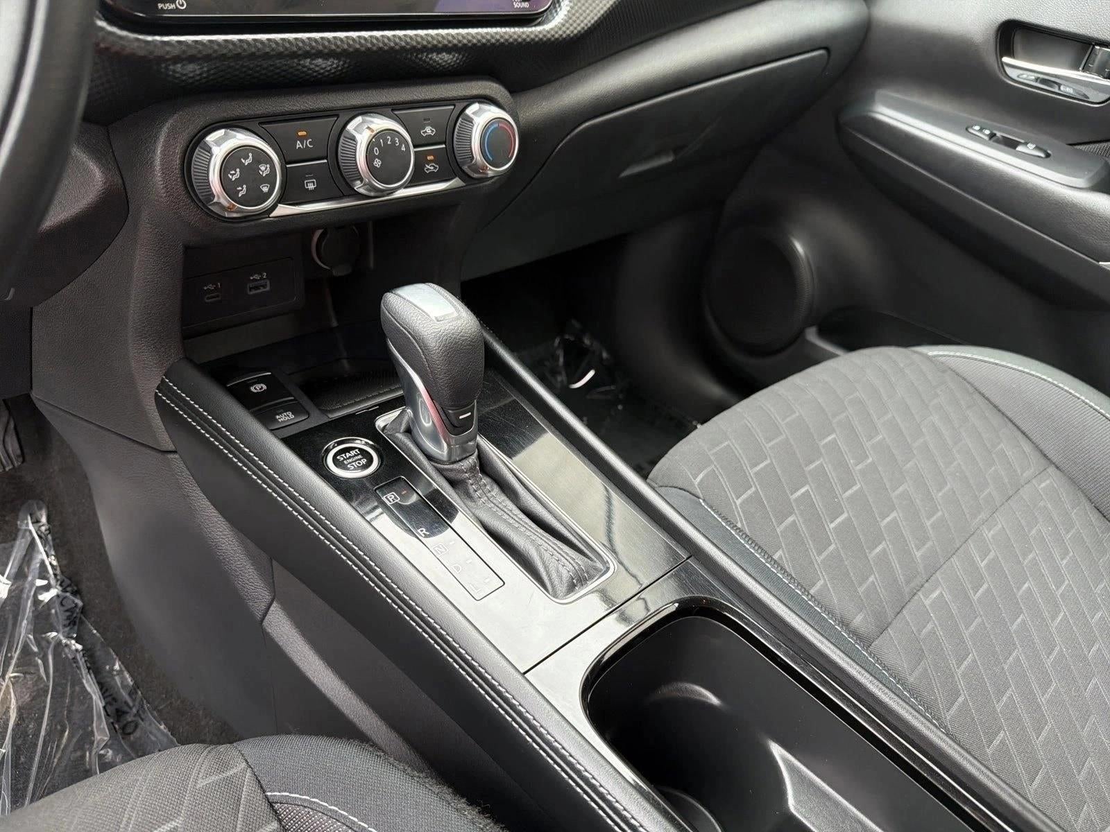 2024 Nissan Kicks SV FWD