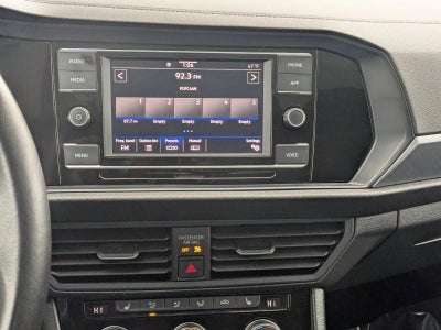 2024 Volkswagen Jetta SE Auto